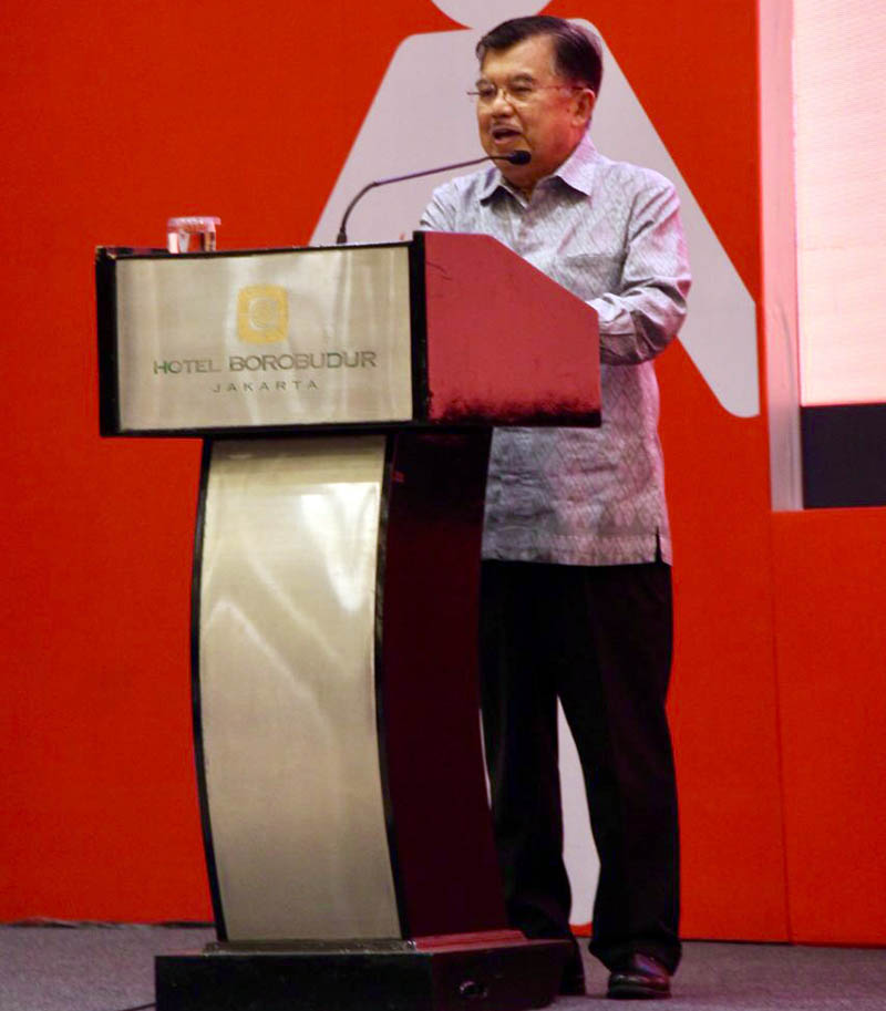 Indonesia Vice President Jusuf Kalla closes Indonesia’s first Stunting Summit held in Jakarta on March 28, 2018.